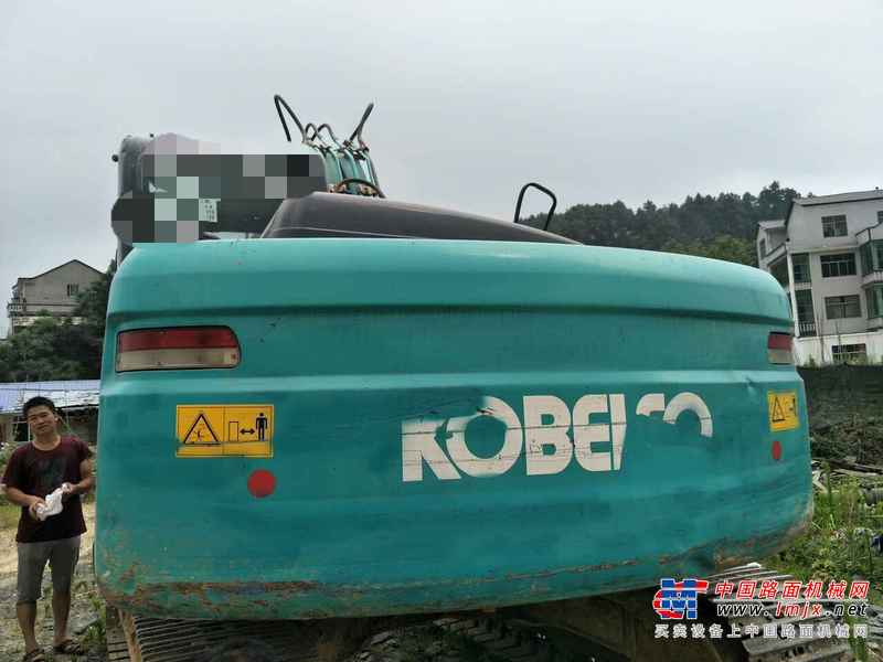 贵州出售转让二手7000小时2013年神钢SK140LC挖掘机