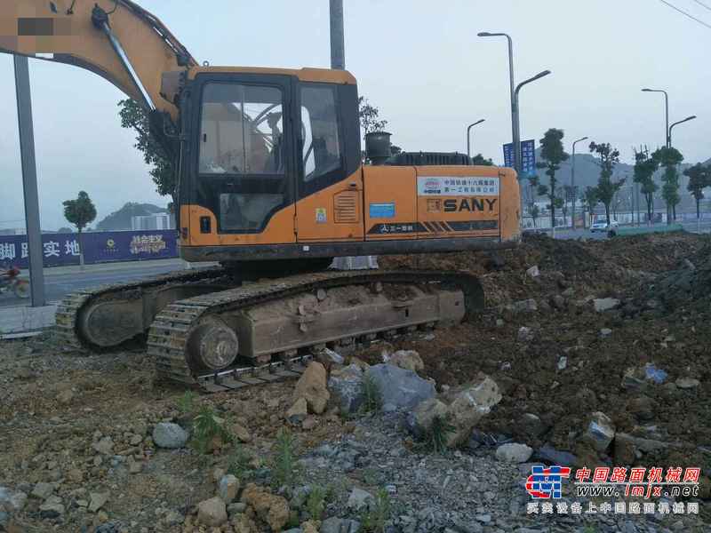 贵州出售转让二手9621小时2010年三一重工SY215C挖掘机