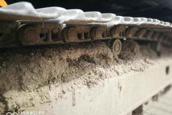 黑龙江出售转让二手15000小时2003年日立EX200挖掘机