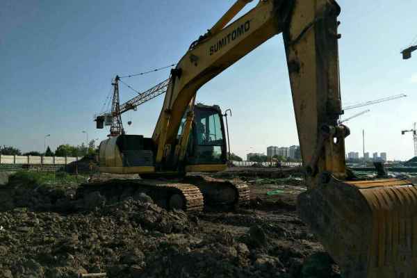 河北出售转让二手13000小时2009年住友SH210挖掘机