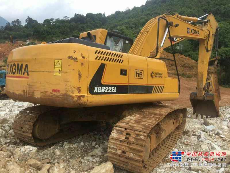 广东出售转让二手4500小时2014年厦工XG822EL挖掘机