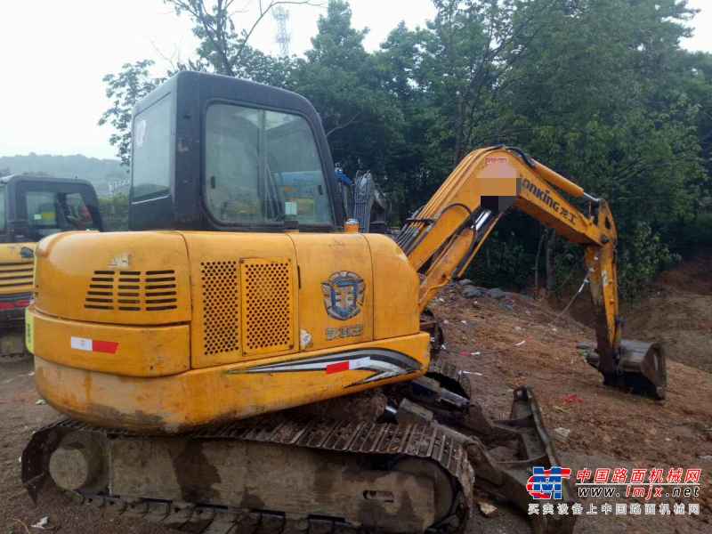 江西出售转让二手8000小时2013年龙工LG6060挖掘机
