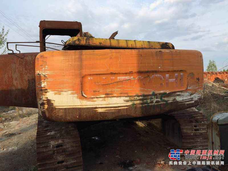 黑龙江出售转让二手23000小时2003年日立EX200挖掘机