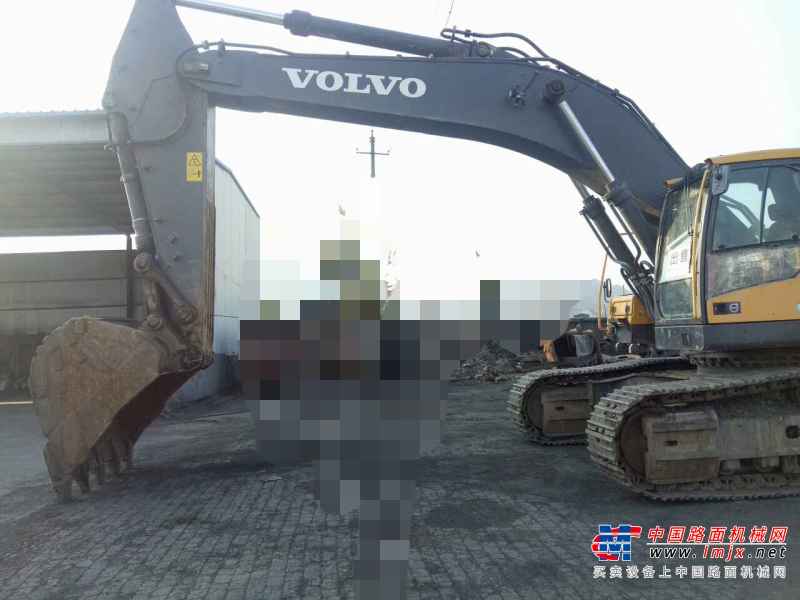 宁夏出售转让二手8000小时2012年沃尔沃EC480DL挖掘机