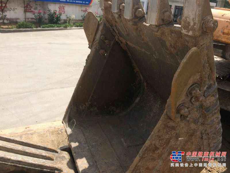 河南出售转让二手6780小时2012年现代R150LC挖掘机