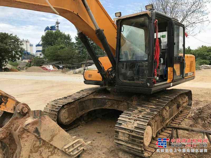湖南出售转让二手8000小时2014年三一重工SY215C挖掘机