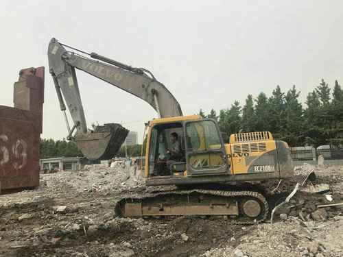 江苏出售转让二手9800小时2009年沃尔沃EC210B挖掘机