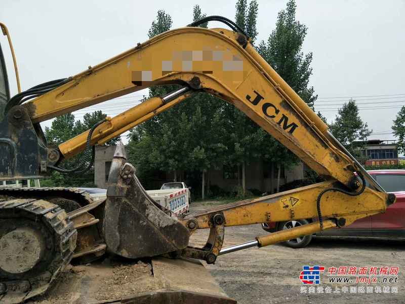 河南出售转让二手4500小时2011年山重建机JCM906D挖掘机