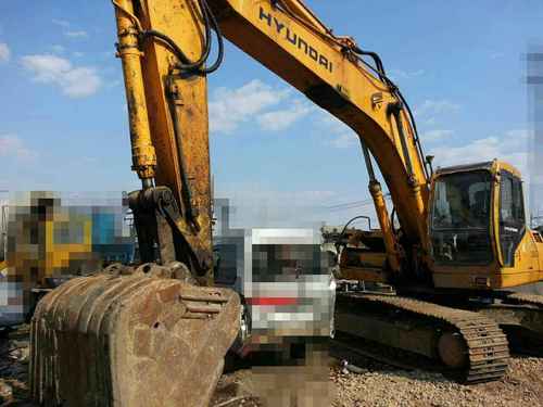辽宁出售转让二手15000小时2005年现代R220LC挖掘机