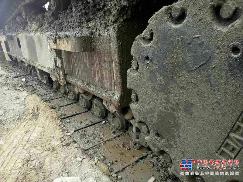 浙江出售转让二手15000小时2006年日立ZX200挖掘机