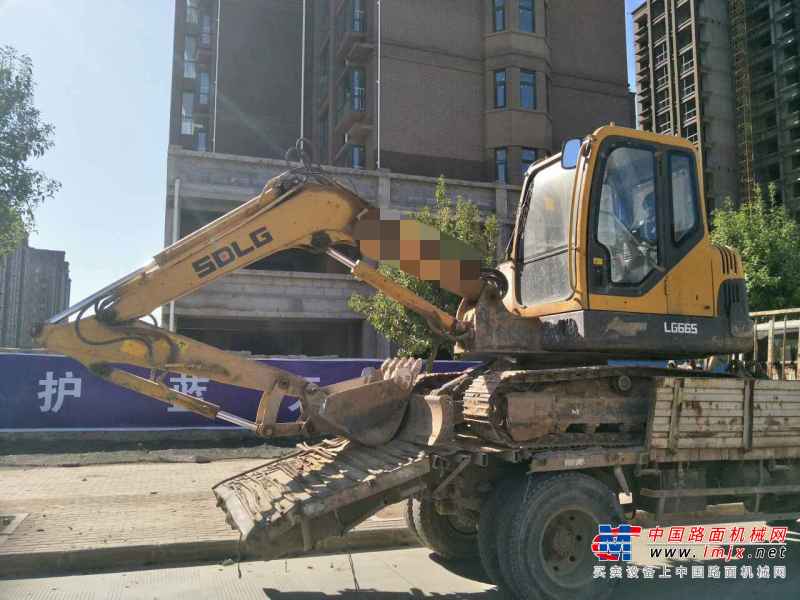 河南出售转让二手4000小时2013年临工LG665挖掘机