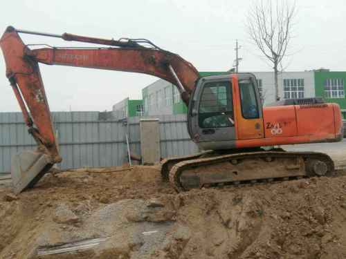 河南出售转让二手15000小时2003年日立EX200HHE挖掘机