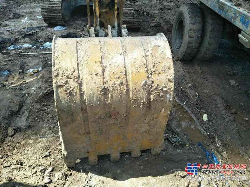 重庆出售转让二手1200小时2016年新源机械XY75W挖掘机