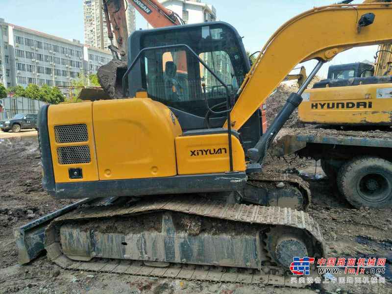 重庆出售转让二手1200小时2016年新源机械XY75W挖掘机
