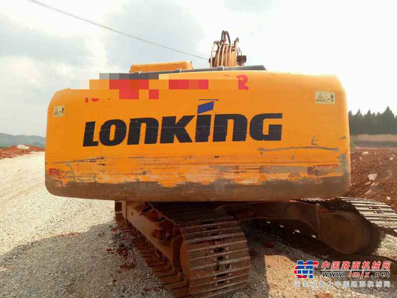 云南出售转让二手8600小时2010年龙工LG6225挖掘机