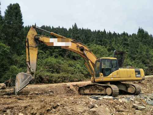 贵州出售转让二手12500小时2011年小松PC300挖掘机