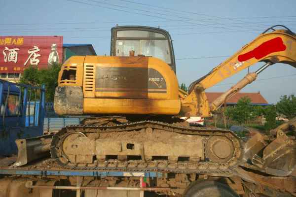 山东出售转让二手7800小时2009年福田雷沃FR85挖掘机