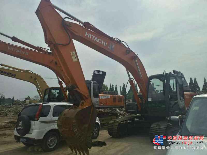 浙江出售转让二手12000小时2009年日立EX200挖掘机