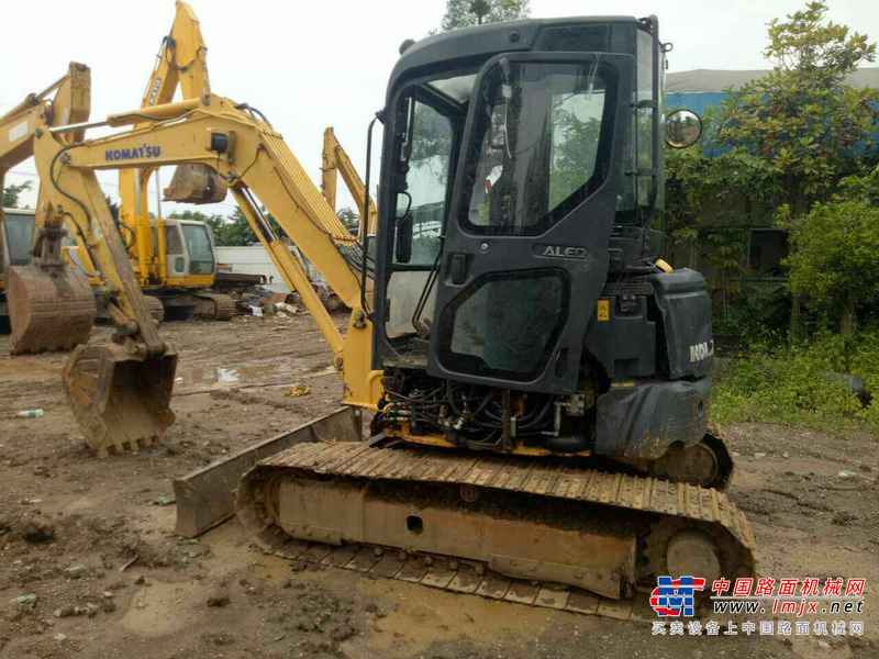 广东出售转让二手9500小时2003年小松PC50MR挖掘机