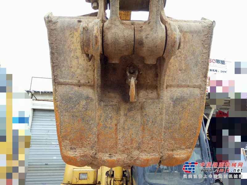 广东出售转让二手18600小时2003年小松PC60挖掘机