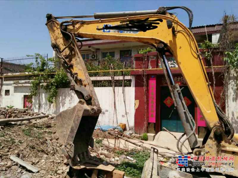 河北出售转让二手8000小时2010年徐工XE60挖掘机
