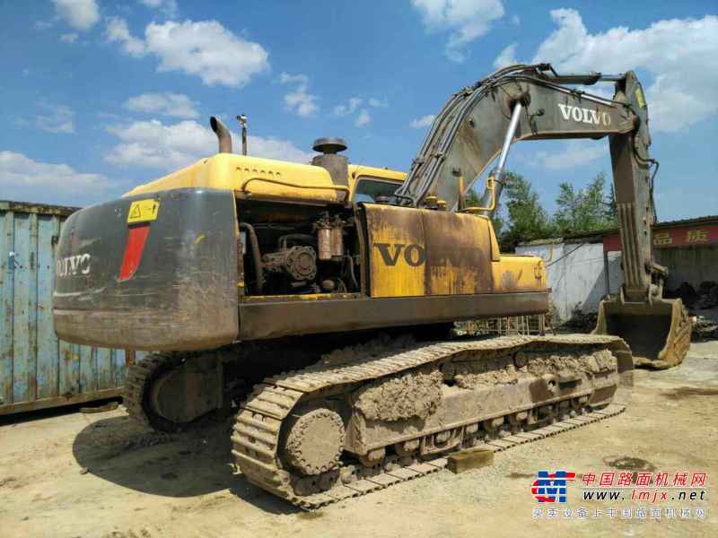 云南出售转让二手12000小时2010年沃尔沃EC360BLC挖掘机
