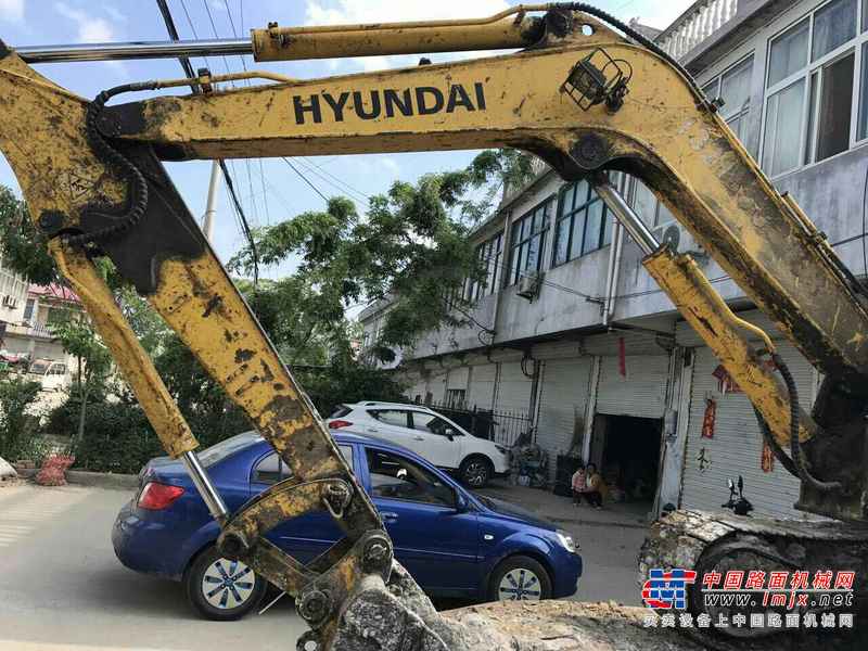 江苏出售转让二手13000小时2008年现代R55挖掘机