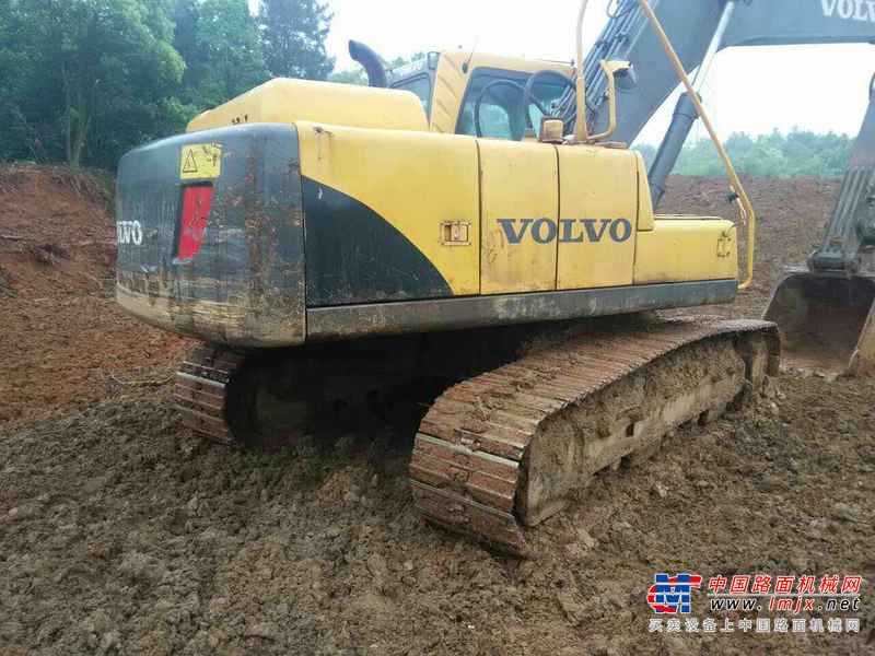 湖南出售转让二手6000小时2010年沃尔沃EC210BLC挖掘机