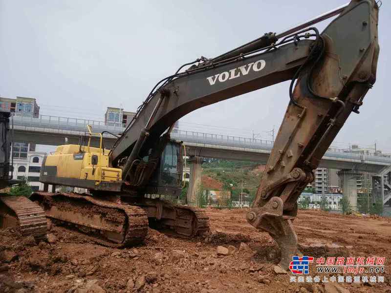 湖南出售转让二手6000小时2012年沃尔沃EC480DL挖掘机