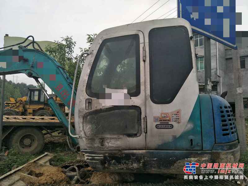 贵州出售转让二手5279小时2008年神钢SK70挖掘机