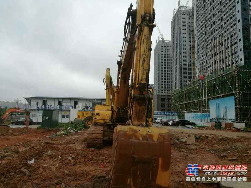 江西出售转让二手8536小时2008年现代R215挖掘机