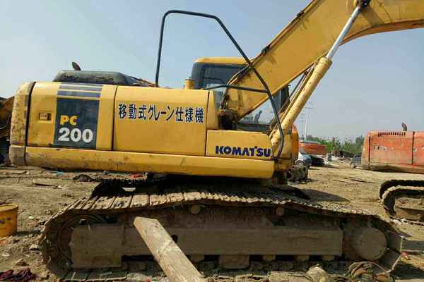 安徽出售转让二手9000小时2007年小松PC200挖掘机