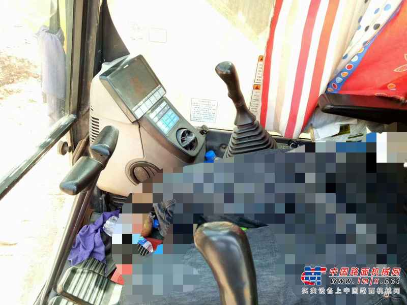 云南出售转让二手11000小时2010年小松PC220挖掘机