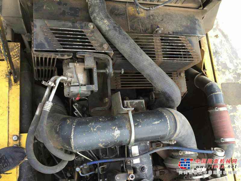黑龙江出售转让二手18000小时2004年小松PC360挖掘机