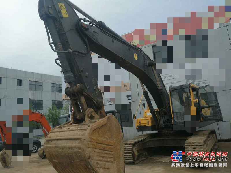 贵州出售转让二手8000小时2011年沃尔沃EC360BLC挖掘机