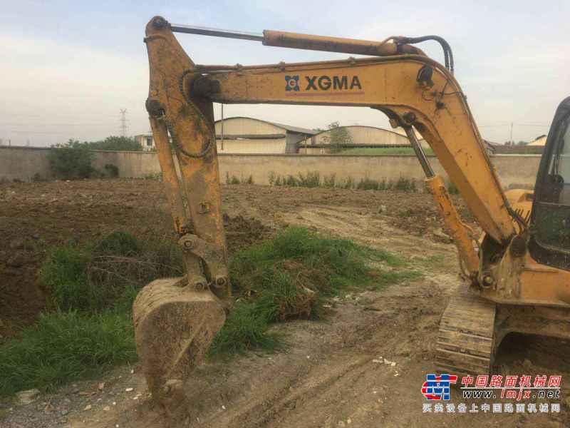 江苏出售转让二手7523小时2013年厦工XG806挖掘机