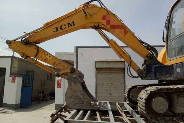 宁夏出售转让二手5000小时2013年山重建机JCM906D挖掘机