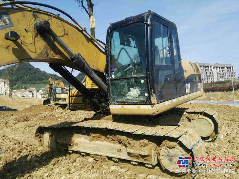 重庆出售转让二手10000小时2011年卡特彼勒320D挖掘机