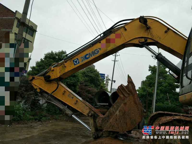 湖南出售转让二手12000小时2011年徐工XE85挖掘机