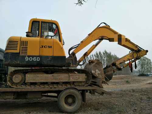 河南出售转让二手7000小时2011年山重建机JCM906D挖掘机