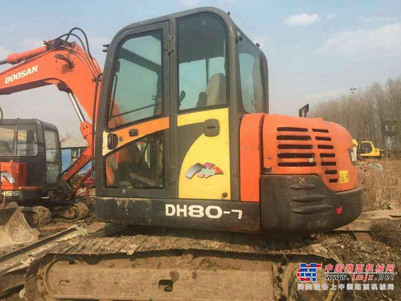 吉林出售转让二手12000小时2009年斗山DX80挖掘机