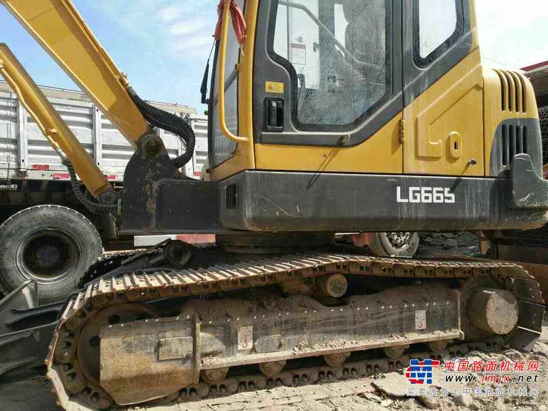甘肃出售转让二手6000小时2012年临工LG665挖掘机