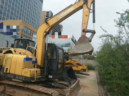 贵州出售转让二手5000小时2011年柳工908D挖掘机