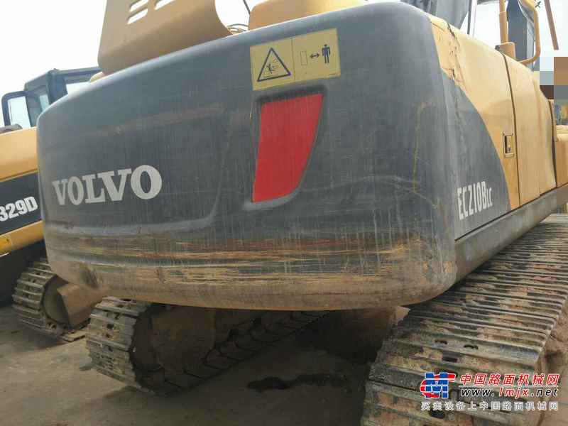 贵州出售转让二手6300小时2010年沃尔沃EC210B挖掘机