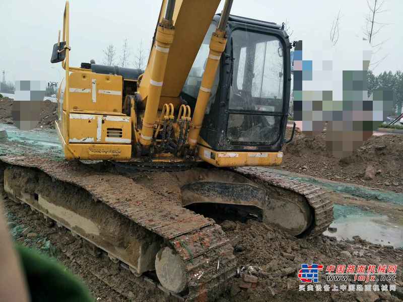 河南出售转让二手6000小时2013年柳工CLG922D挖掘机