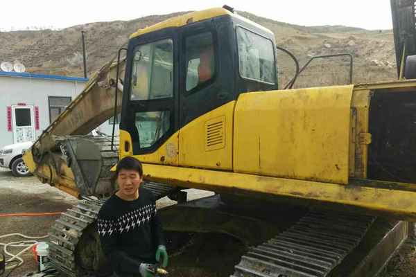 山西出售转让二手9000小时2009年小松PC360挖掘机