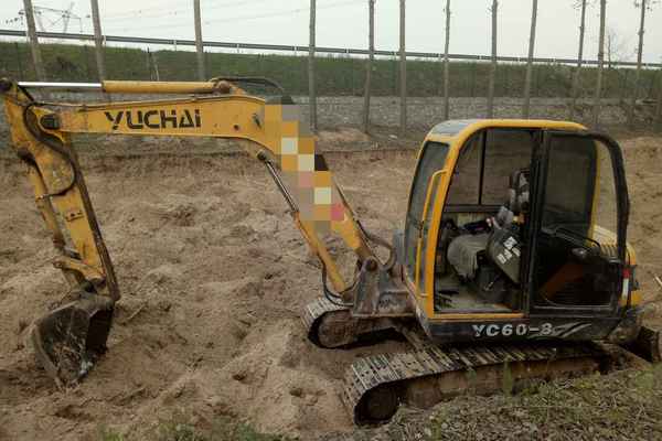 河南出售转让二手8000小时2008年玉柴YC60挖掘机