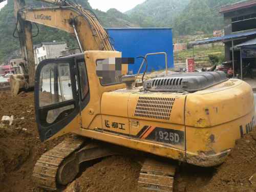 贵州出售转让二手7000小时2011年柳工923D挖掘机