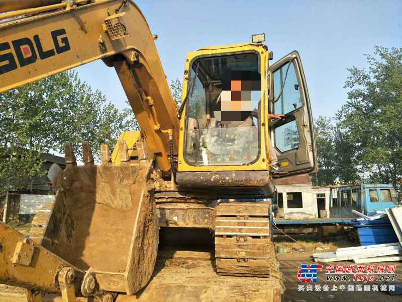 河南出售转让二手4200小时2014年临工LG685挖掘机