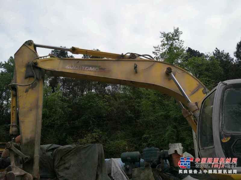 贵州出售转让二手22000小时2003年住友SH200挖掘机